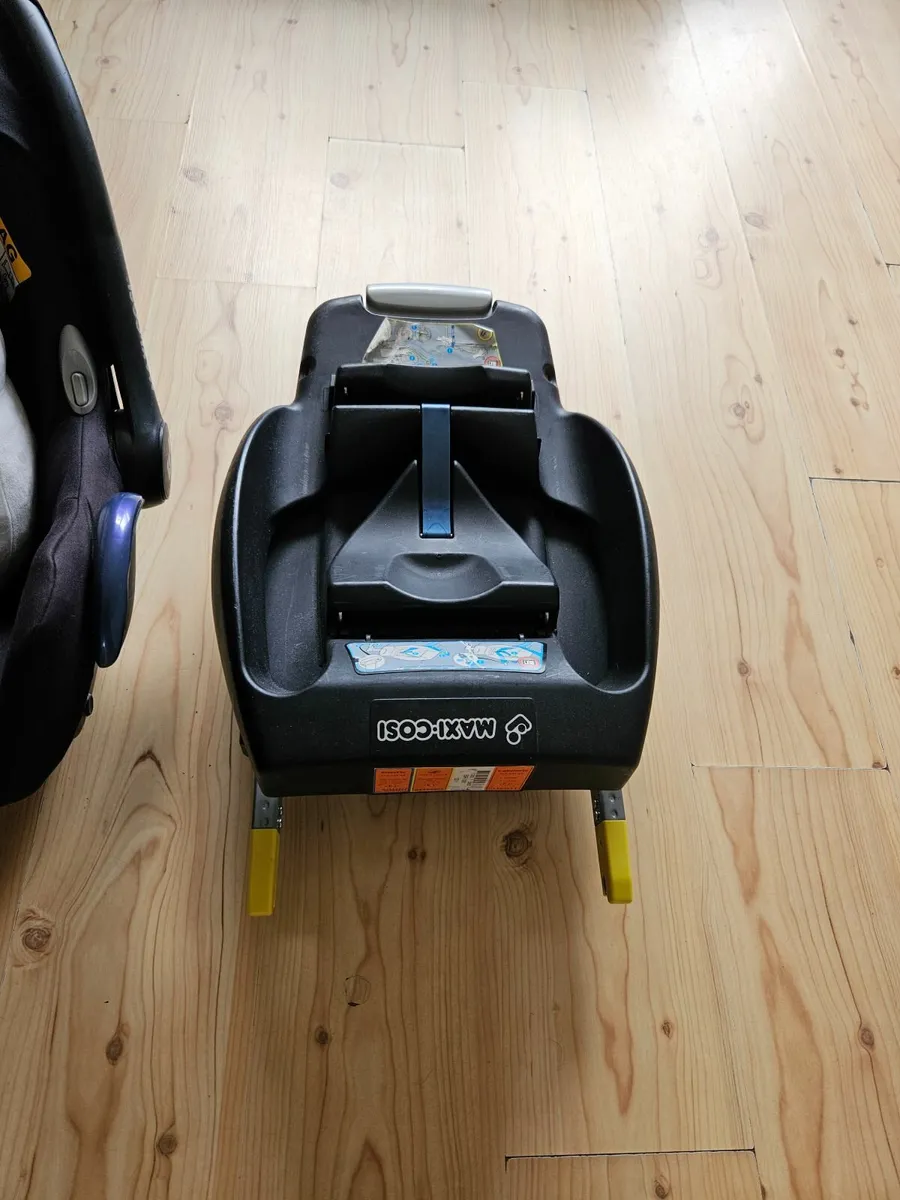 MAXI-COSI car seat - Image 4