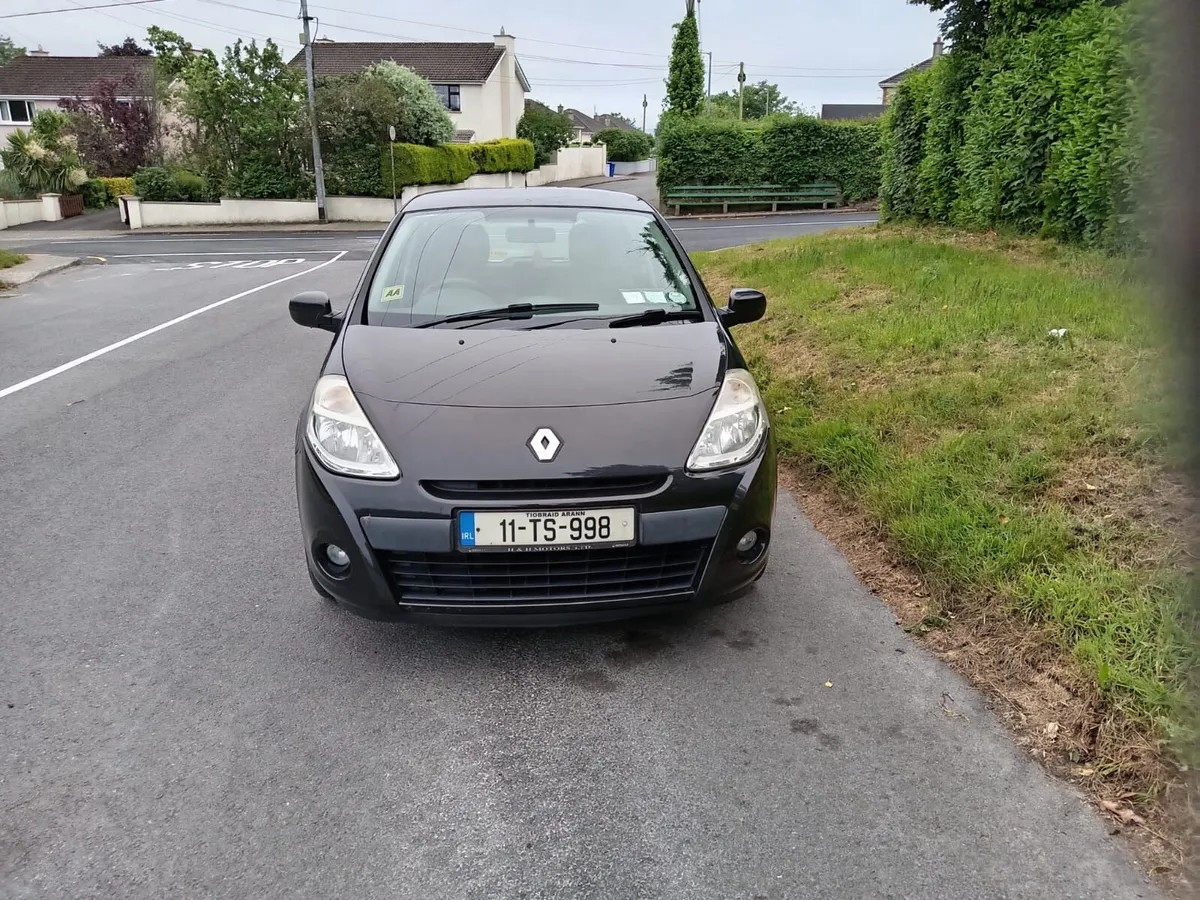 Renault Clio - Image 2