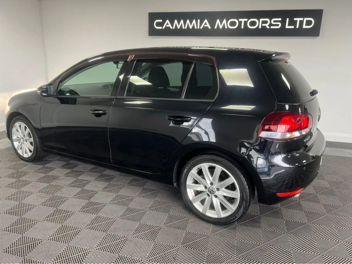 Volkswagen Golf  volkswagen Golf   low Mileage - Image 4