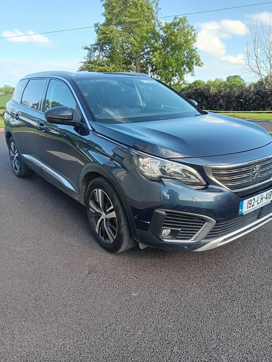 Peugeot 5008 2019 - Image 1