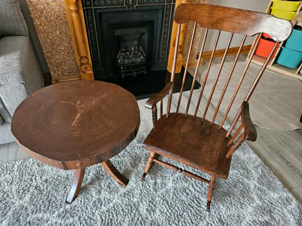 Coffee table and rocking chair - Image 2