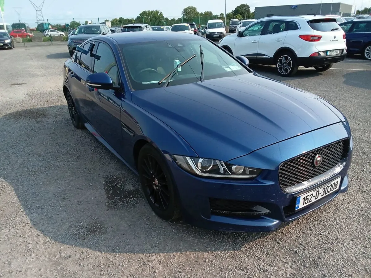 Jaguar XE 2.0d R-sport 163PS - Image 4