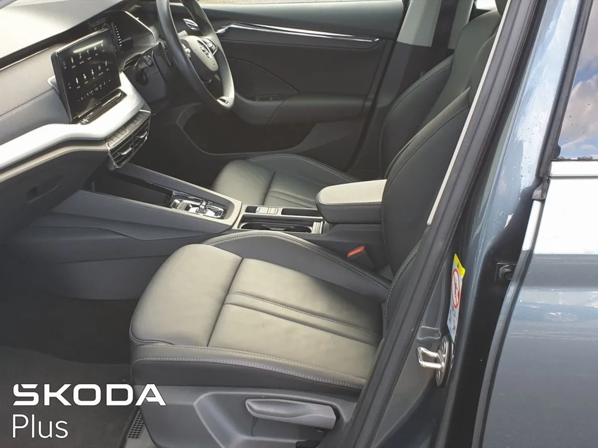 Skoda Octavia Deposit Taken Style 1.5 TSI 150 BHP - Image 4