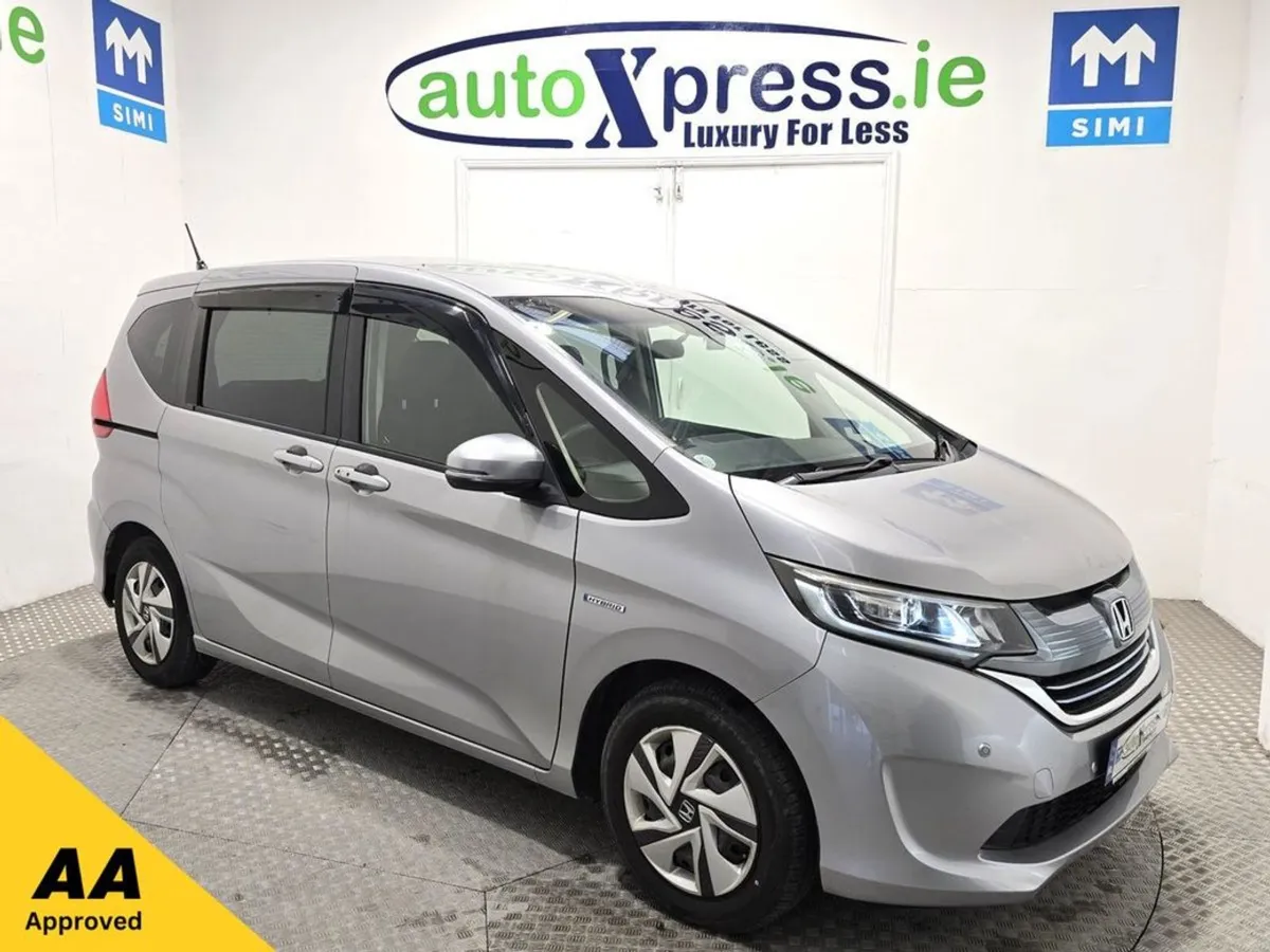 Honda Freed 1.5 Hybrid G SE Automatic  Reversing - Image 1