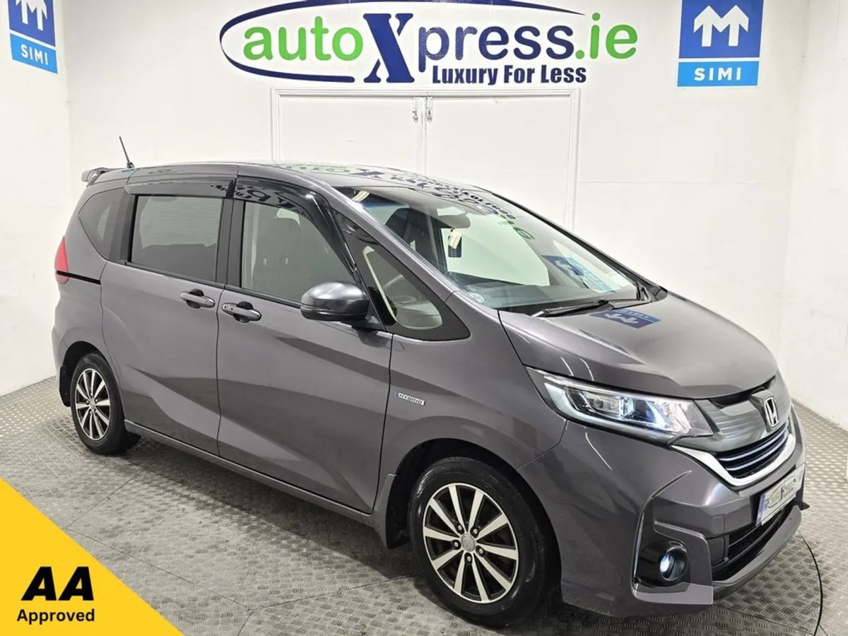 Honda Freed 1.5 Hybrid Automatic  Reversing Camera - Image 1