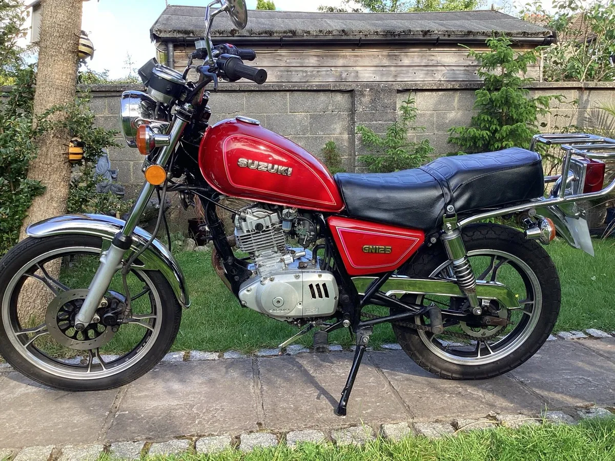 2017 Suzuki gn 125 - Image 4