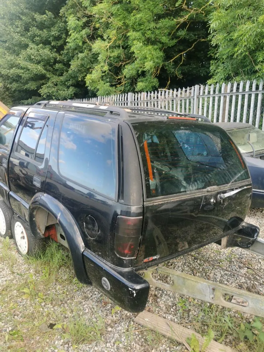 Chevrolet blazer parts. 4.3 1991 - Image 2
