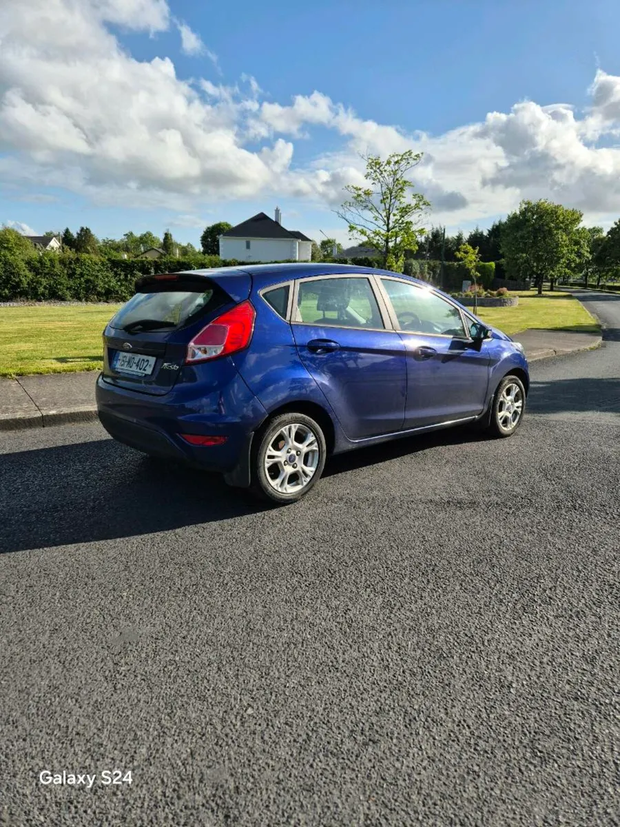 Ford  Fiesta  2015 Diesel  ... €3500 - Image 4