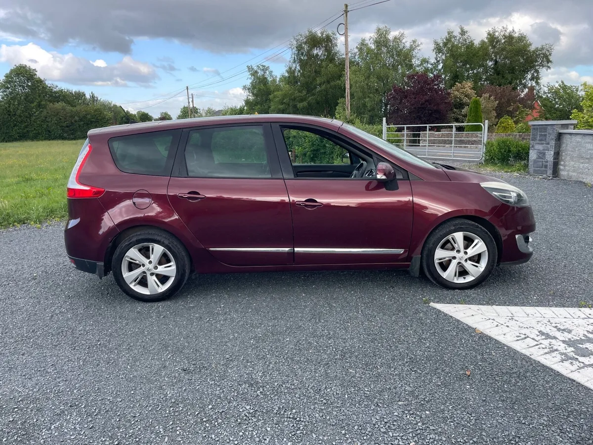 Renault Grand Scenic 2012 - Image 3