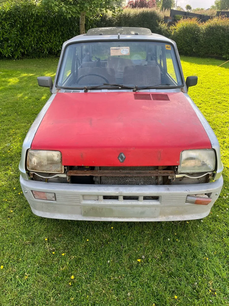 Renault 5 Le car - Image 1