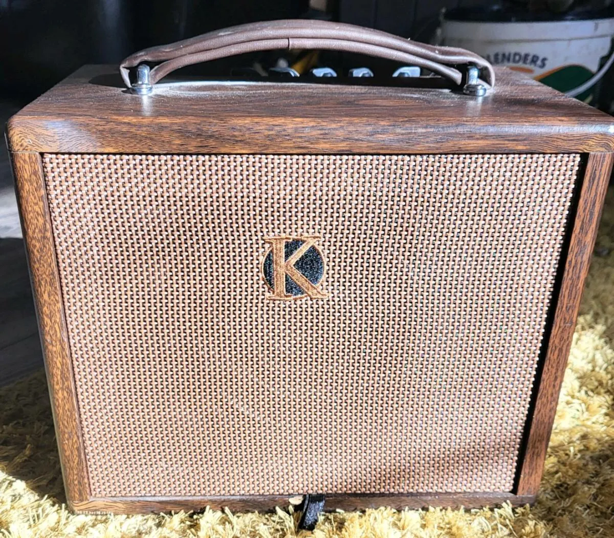 Kinsman acoustic amp - Image 1