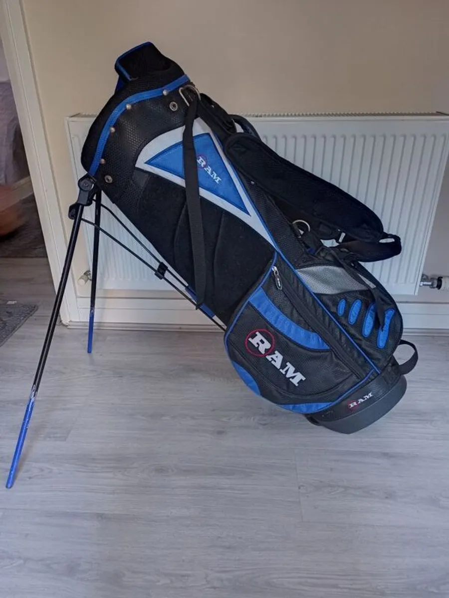 RAM Golf Bag with stand. No hood. - Image 1