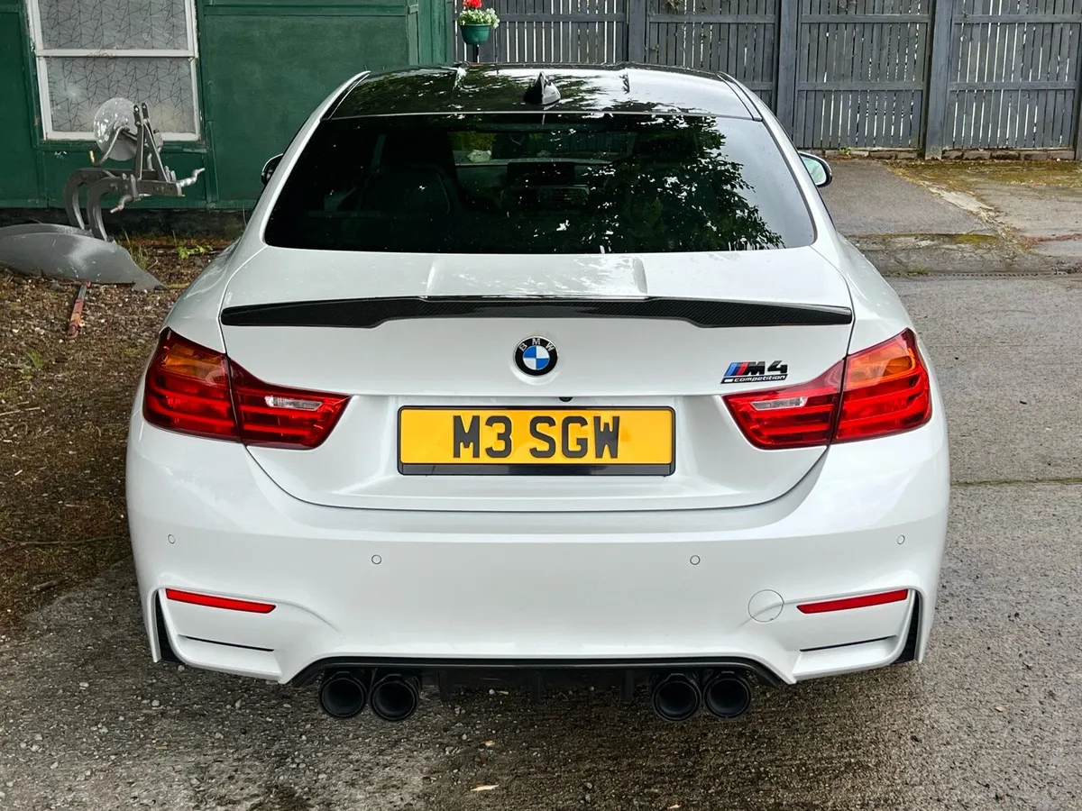 2016 BMW M4 Competition Pack DCT - Image 3