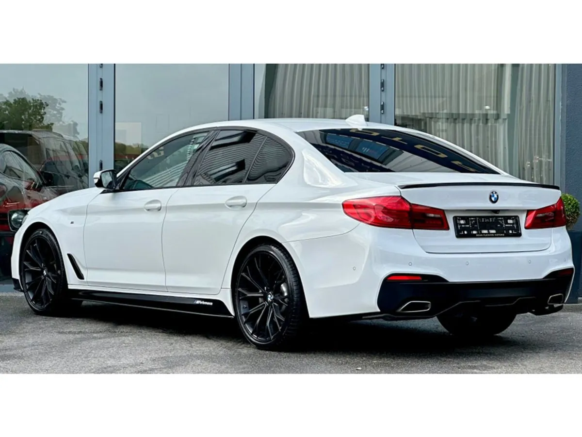 BMW 5 Series D G30 M Sport 4DR Auto - Image 4