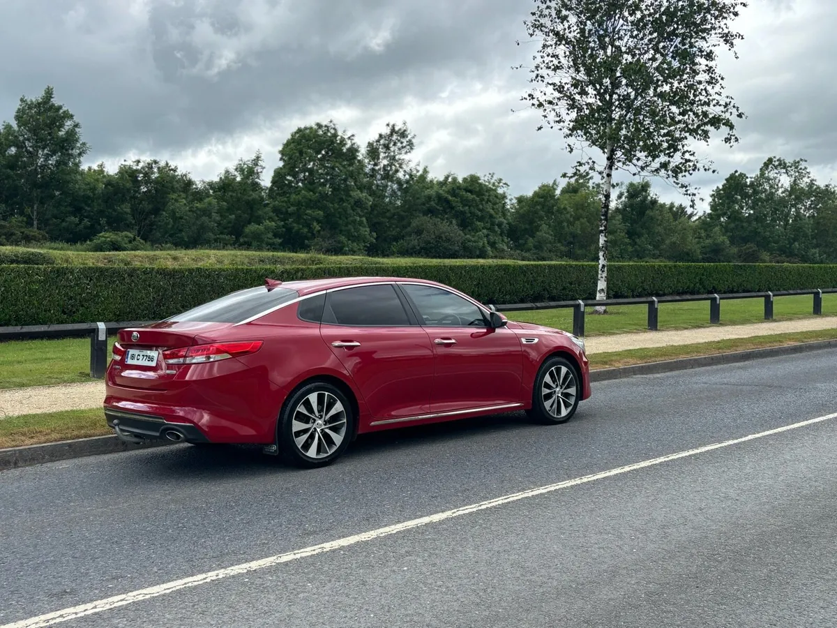 Kia Optima automatic - Image 2