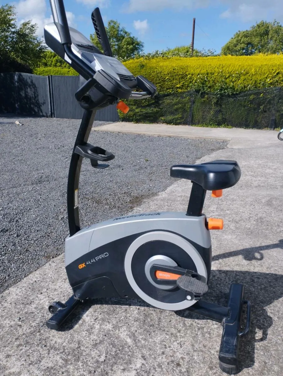 Exercise bike - Image 1