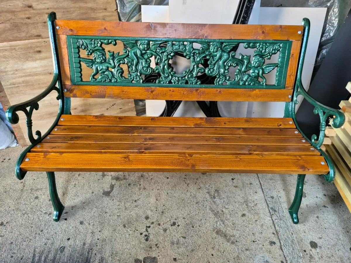 Cast iron Garden bench - Image 2