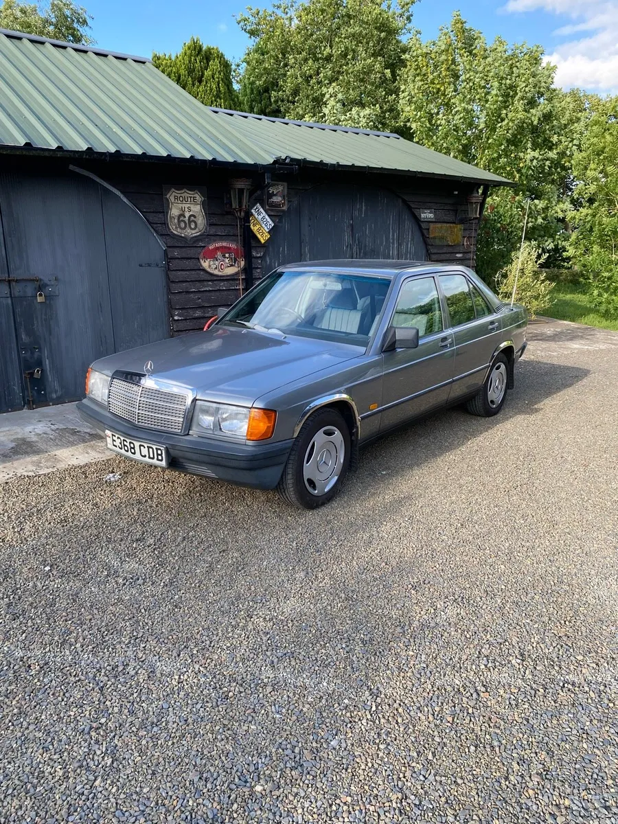 Mercedes Benz 190e low mileage - Image 3