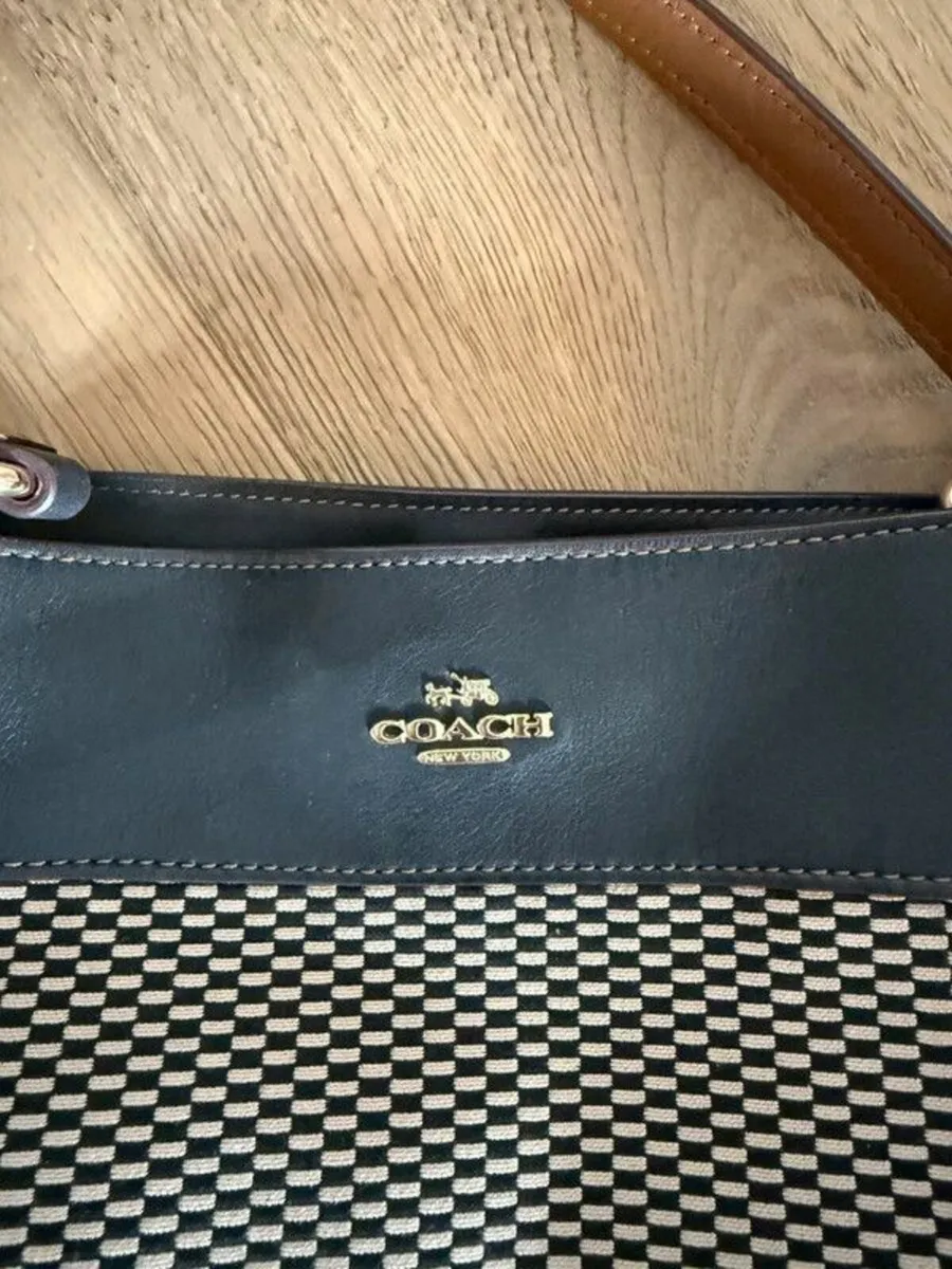 Black Coach handbag - Image 3