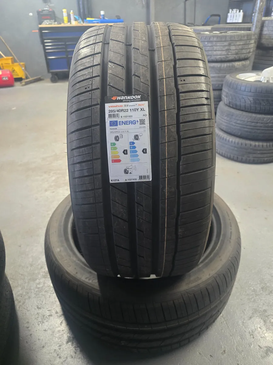 Hankook 285/40/22 Ventus S1 EVO