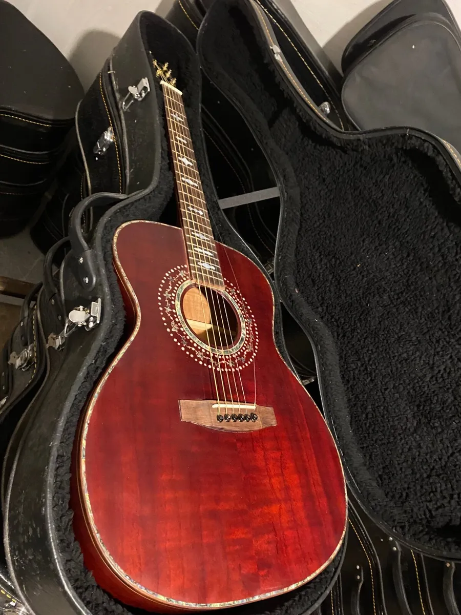 Guitar - Image 1