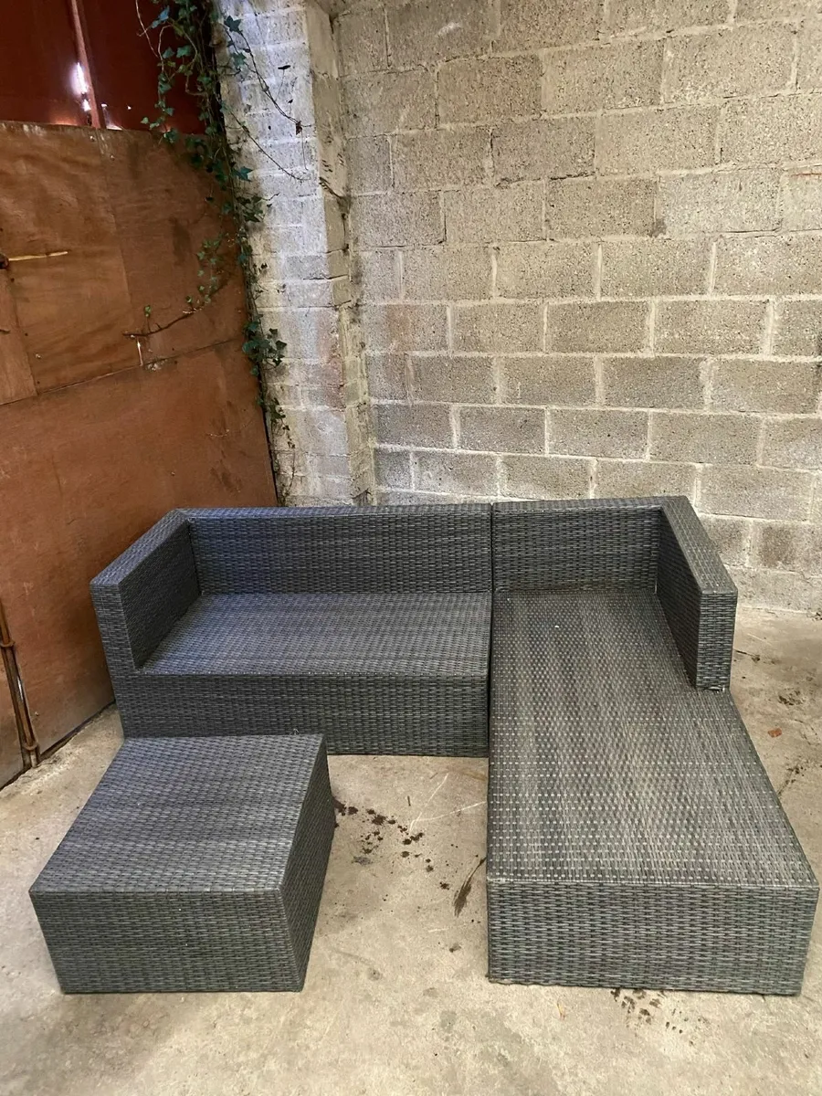 Rattan garden set