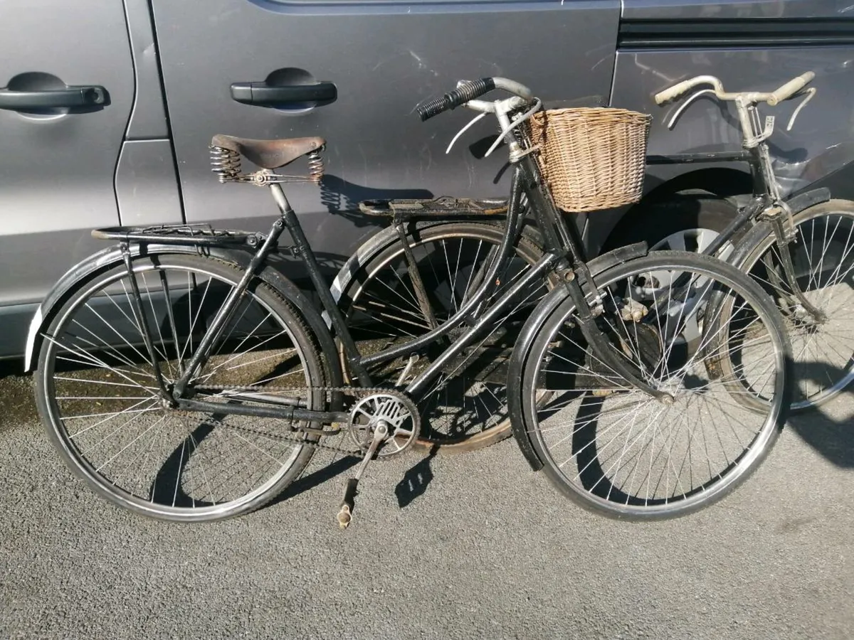 2x high nelly bikes - Image 1