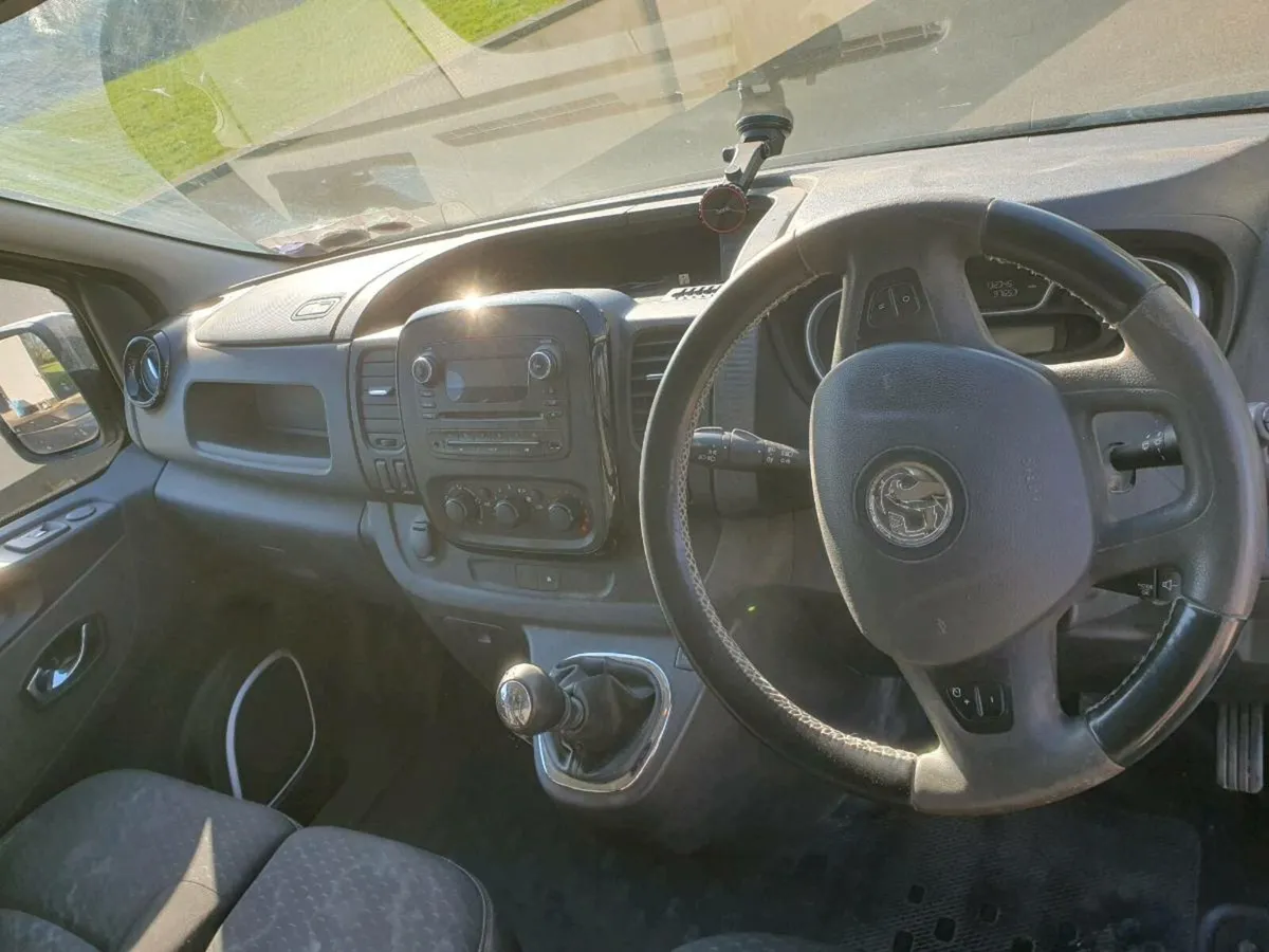 Vauxhall vivaro - Image 4