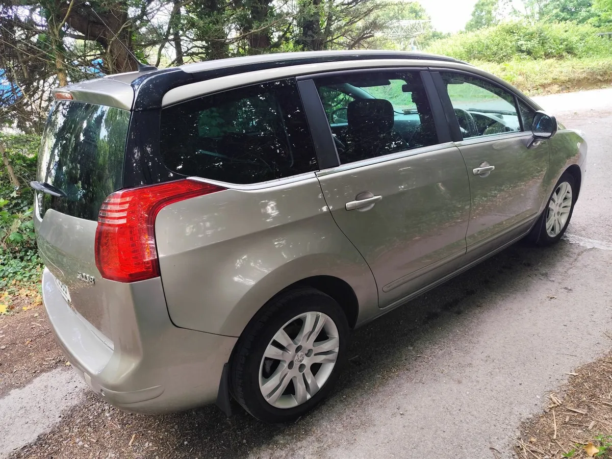 Peugeot 5008 2013. High spec, NCT, head up display - Image 3