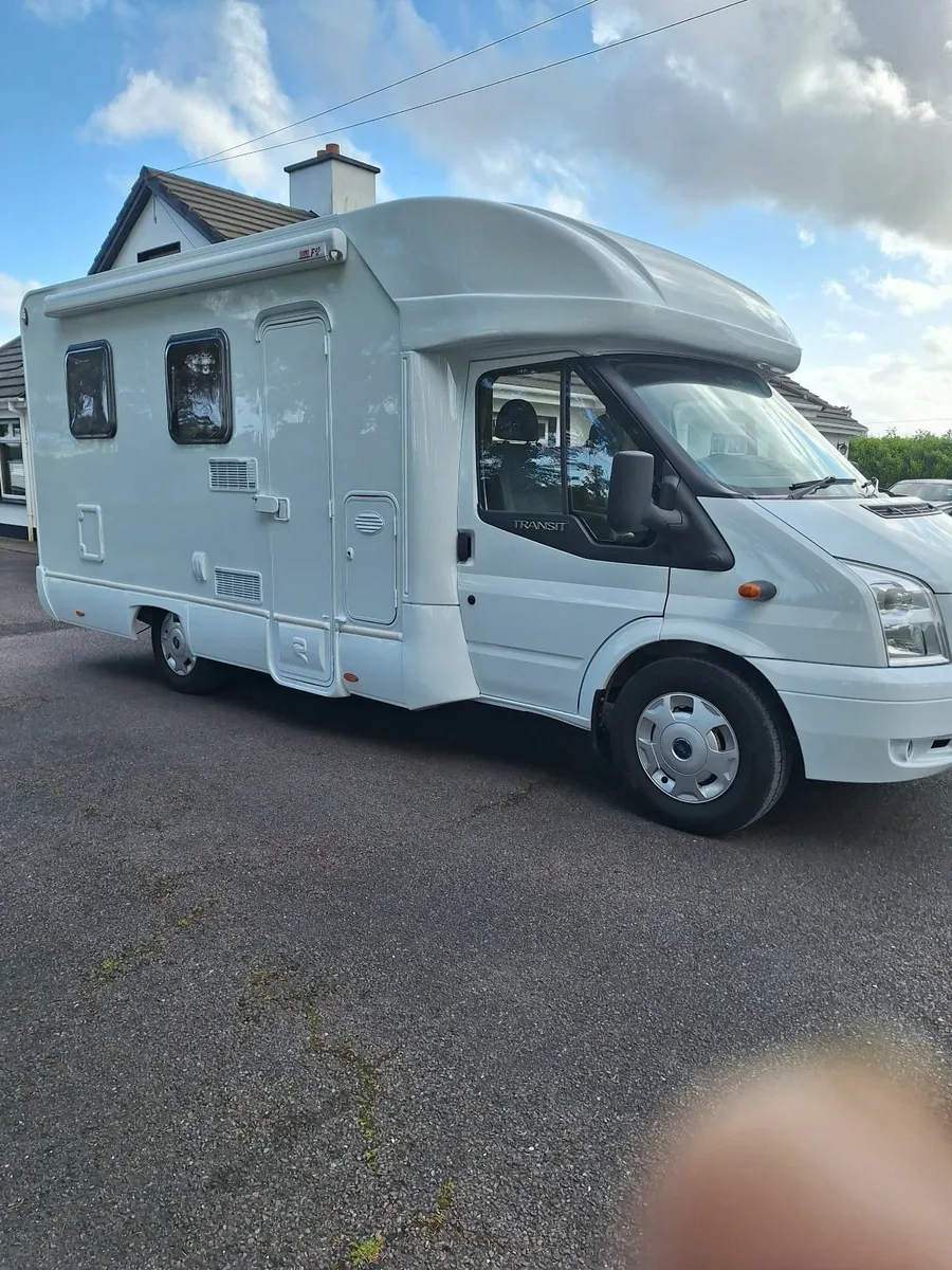 Motorhome - Image 2
