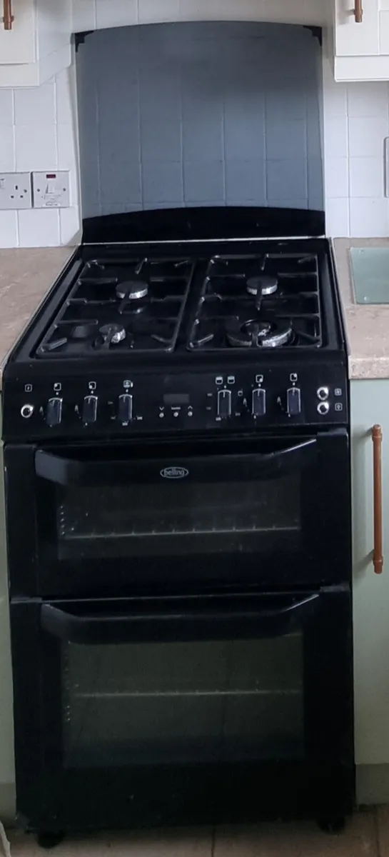 Gas cooker and electric grill