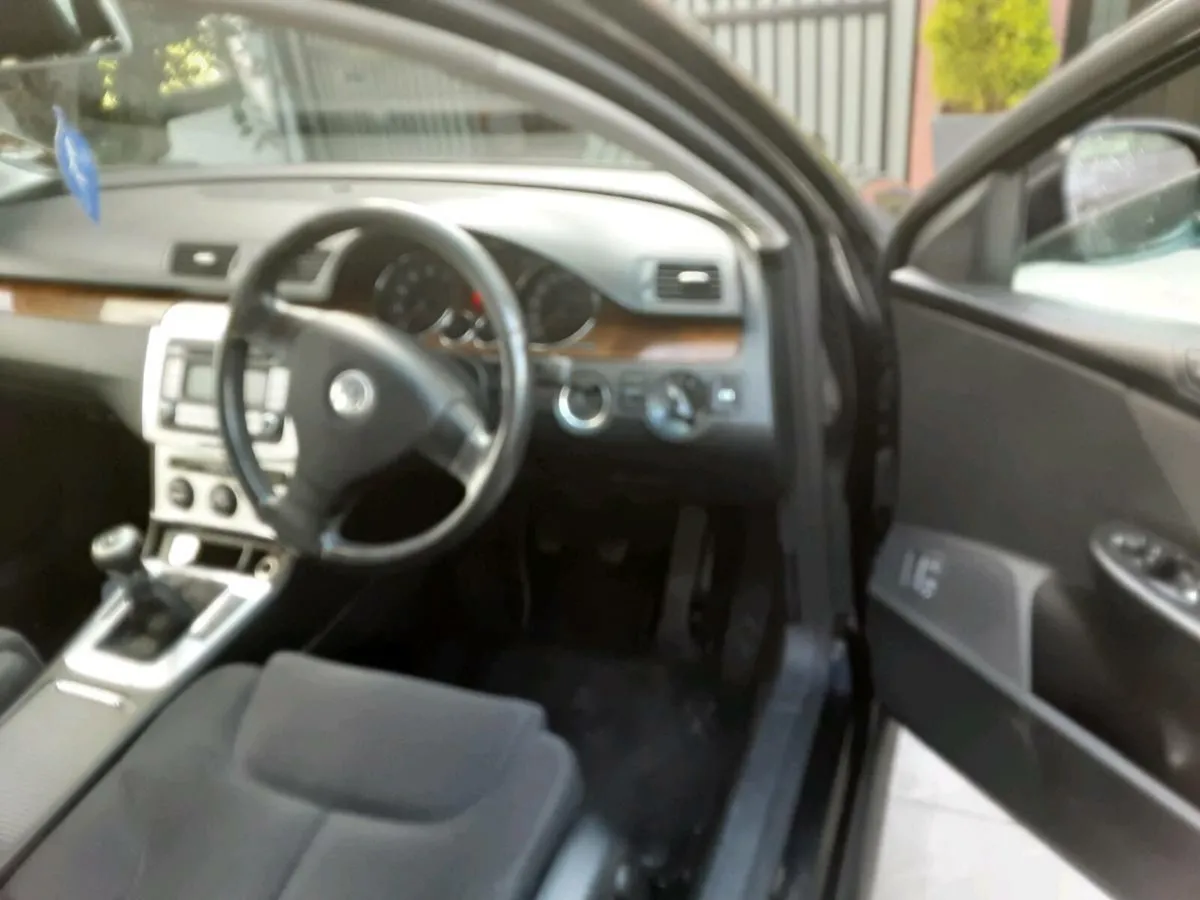 Vw passat just ncted - Image 4