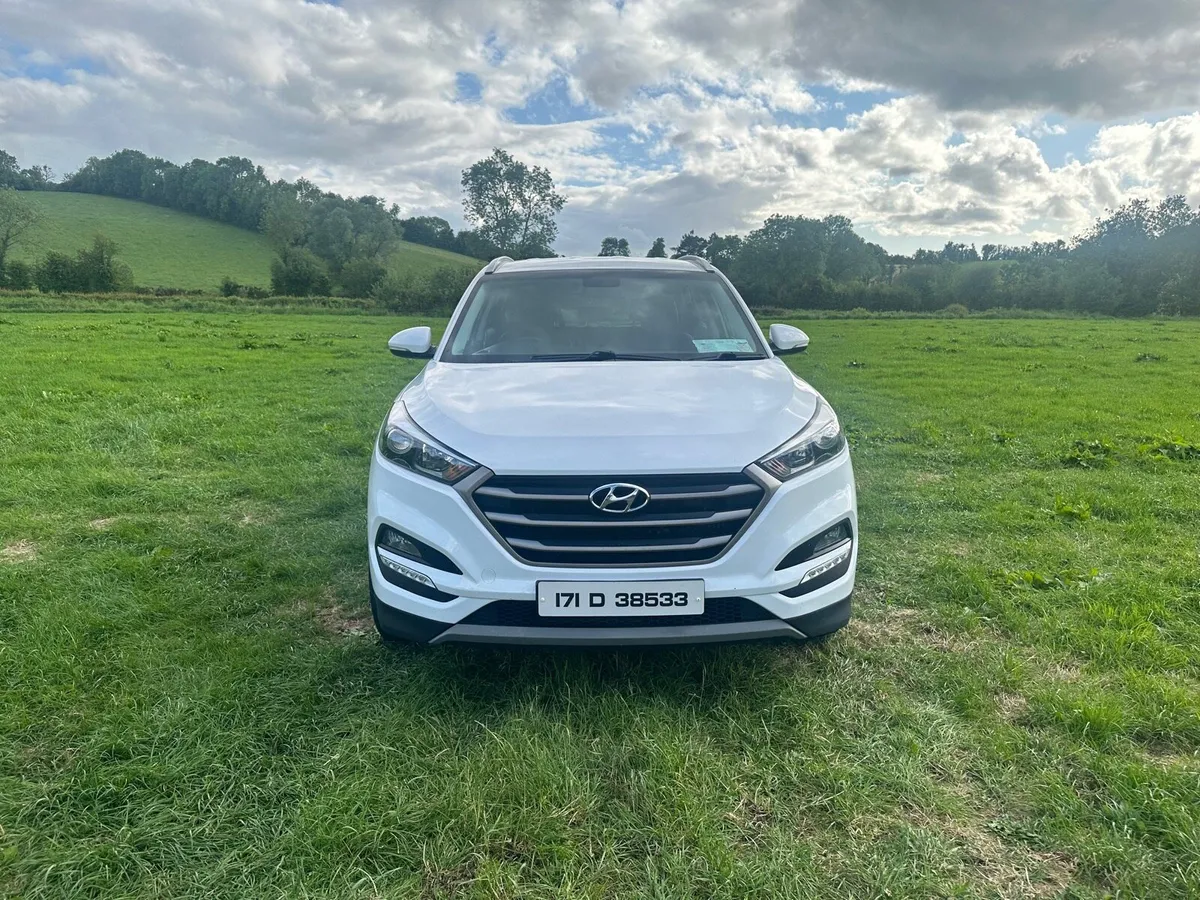 2017 Hyundai Tuscon 1.7D Executive - Image 3