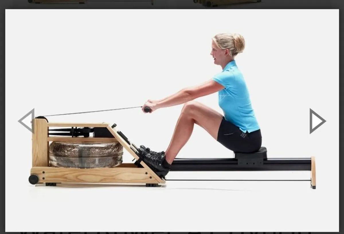 Rowing machine - Image 1