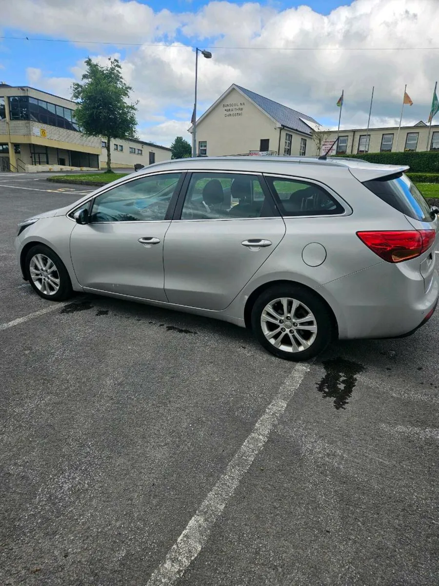 Kia Ceed estate crdi 1.6 eco dynamics - Image 1