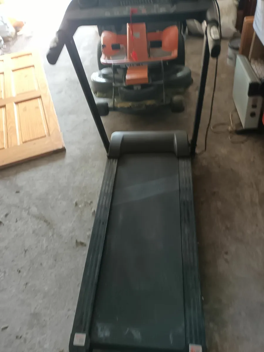 Treadmill - Image 2