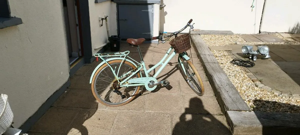 Kids bike - Image 1