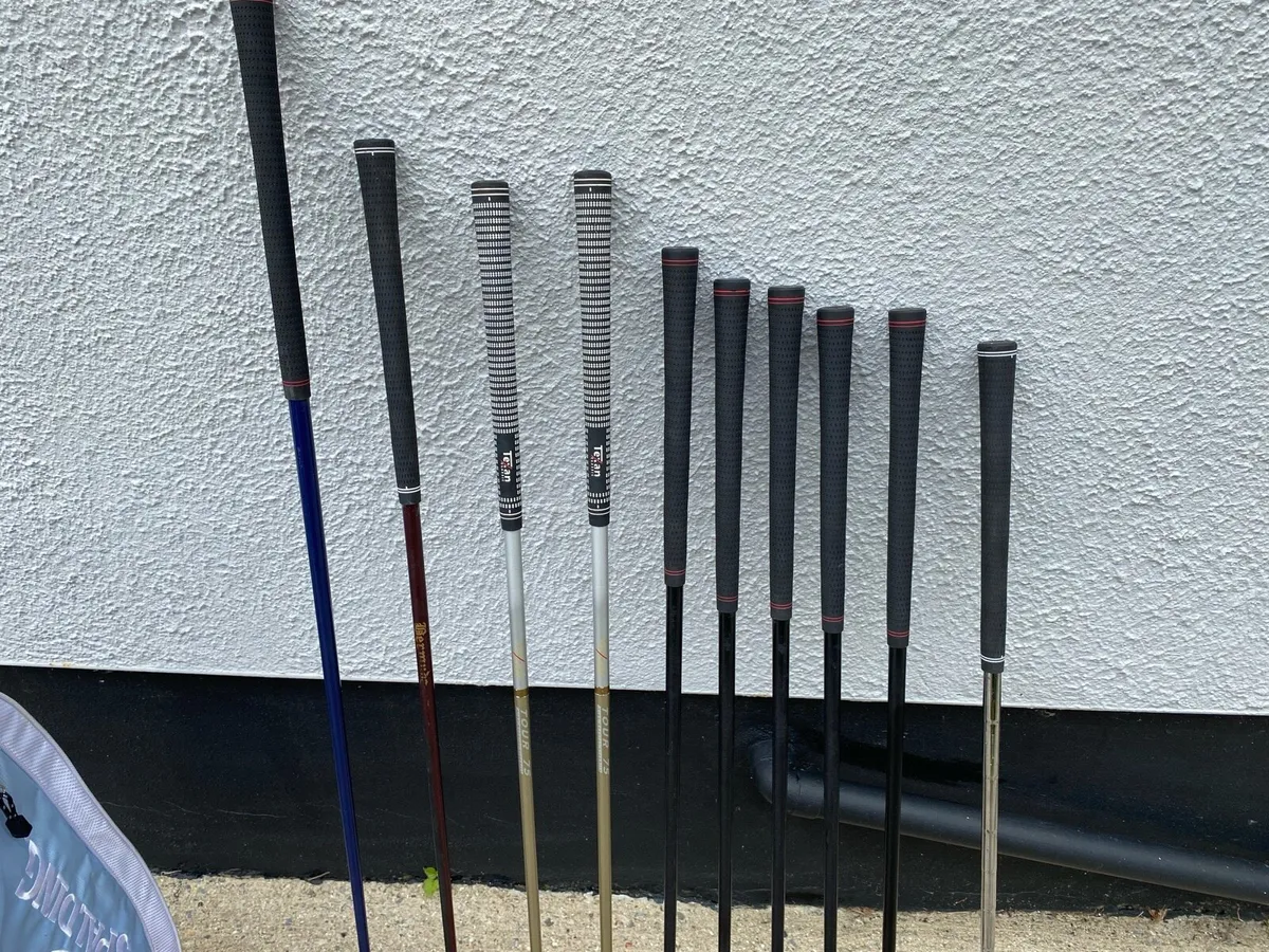 Women’s or Junior set of golf clubs and trolley - Image 2