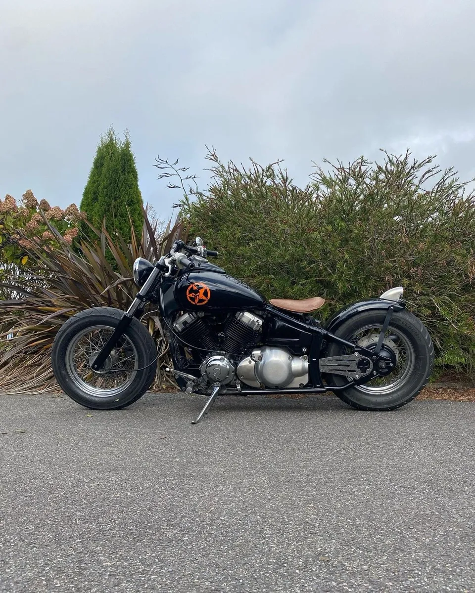 Yamaha Dragstar XVS 400 - Image 1