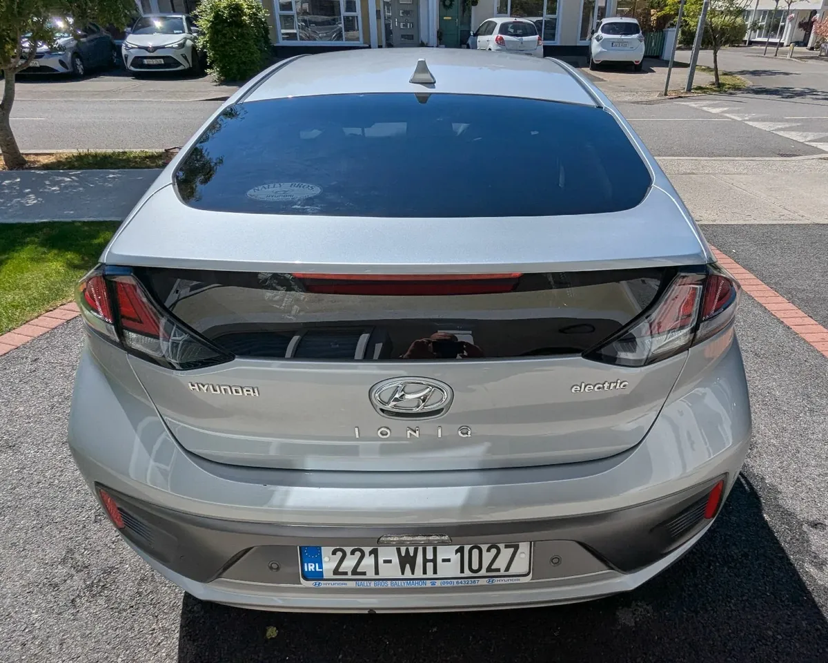 Hyundai IONIQ 2022 - Image 3