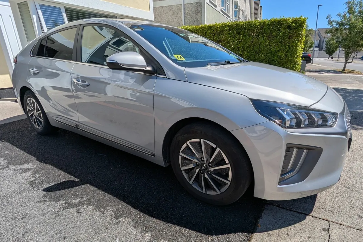 Hyundai IONIQ 2022 - Image 1