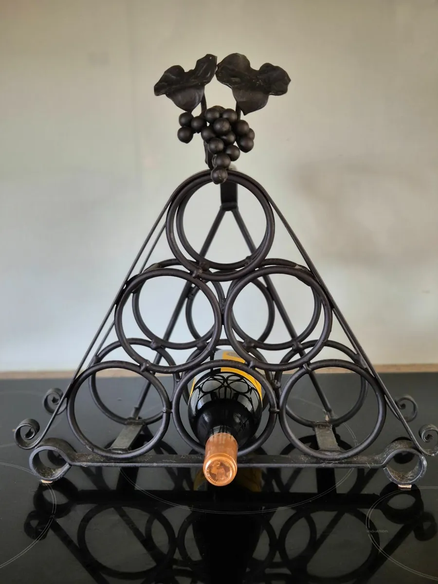 Wrought Iron Wine Bottles Holder