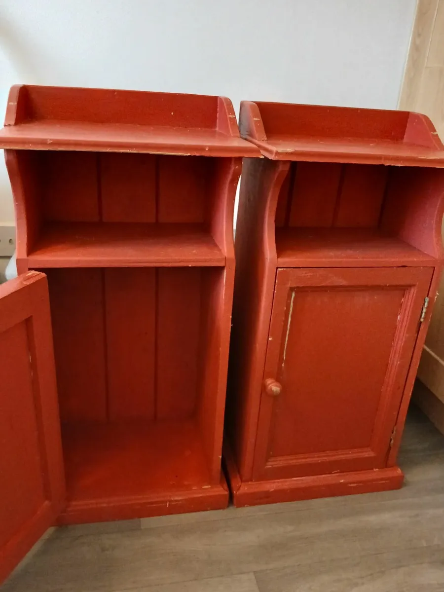 Bedside lockers upcycle project - Image 2