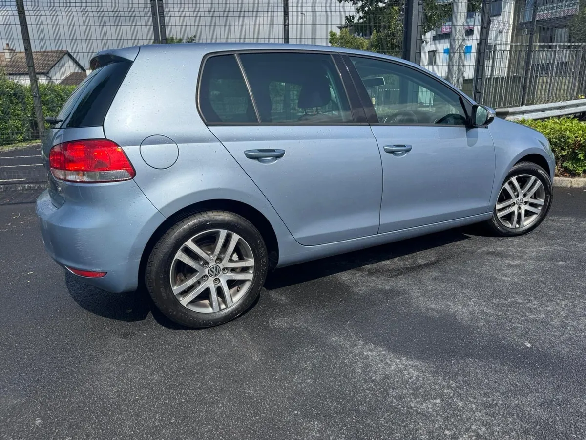 2012 Volkswagen Golf 1.6 TDI - Image 2