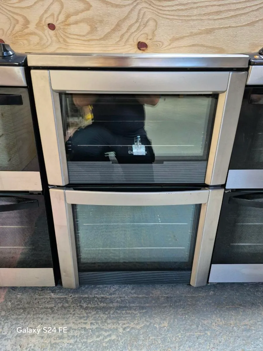 Electrolux Induction Freestanding Electric Cooker - Image 3