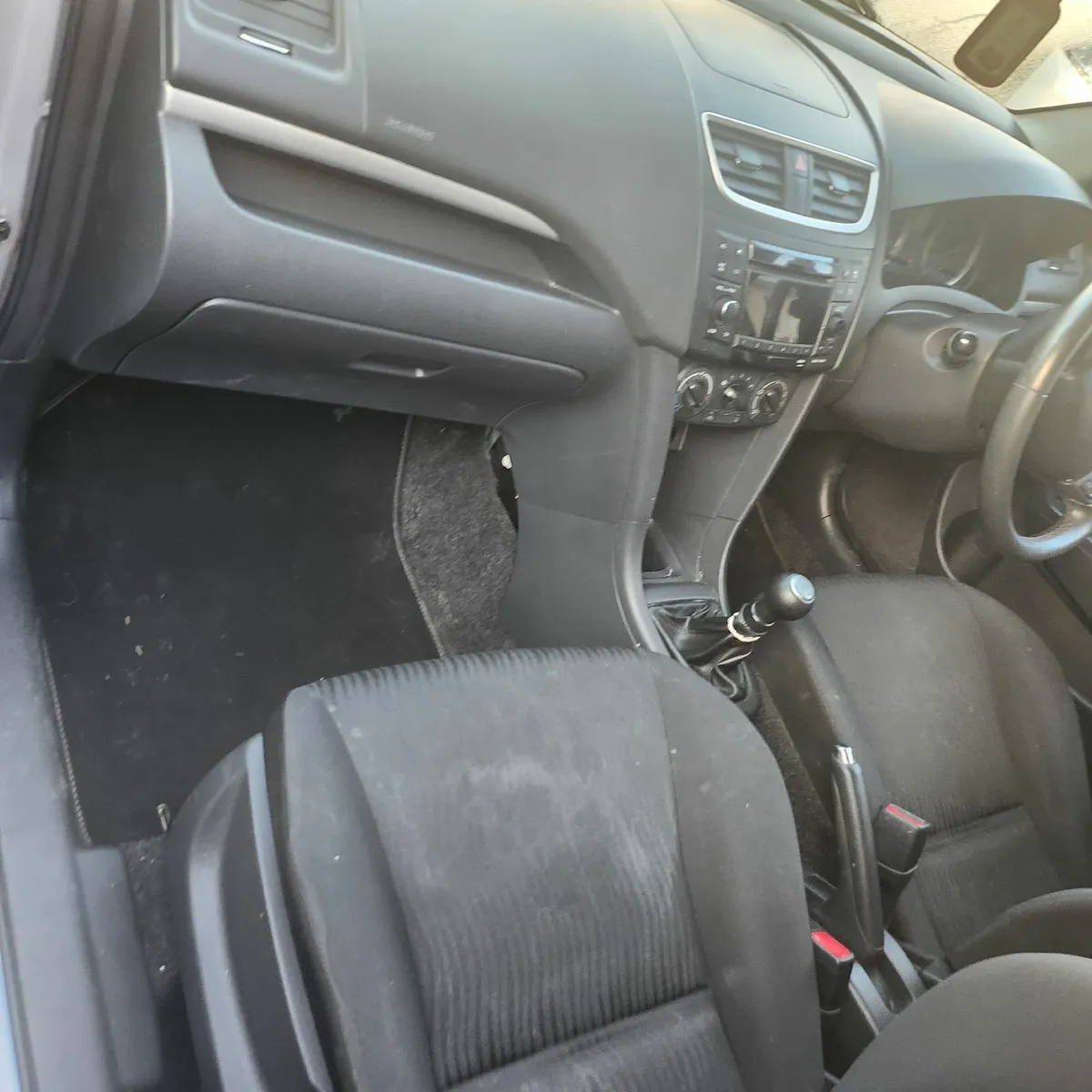 Suzuki Swift 2012 - Image 4