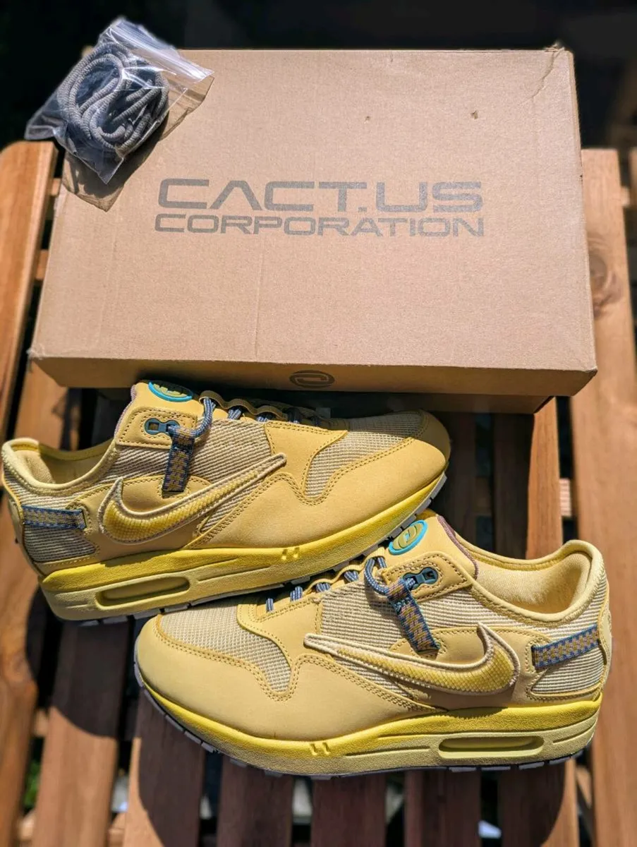 Nike air max 1 Travis Scott - Image 1