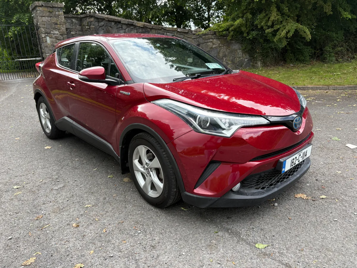 Toyota C-HR 2018 1 owner!!!Low Miles !!!Full SH - Image 1