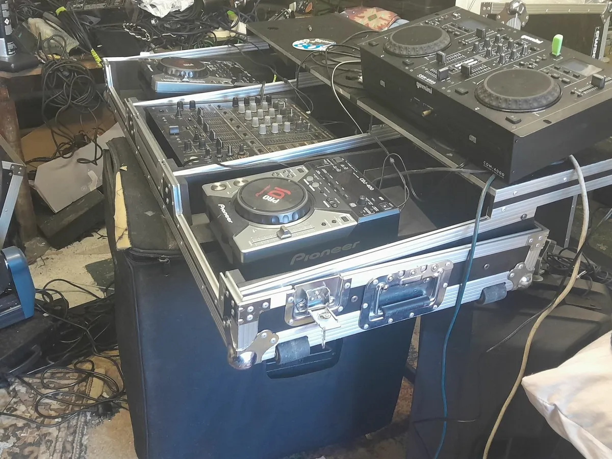 Pioneer ddj400.x 2 - Image 3