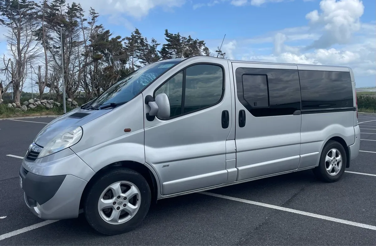 Camper van - Image 2